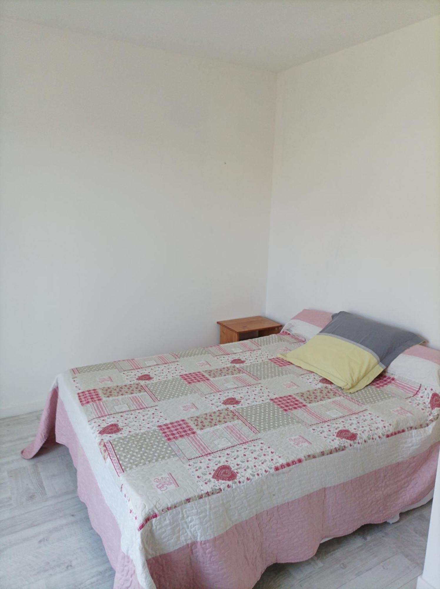 Chambre Chez Corinne Loudes Exteriér fotografie